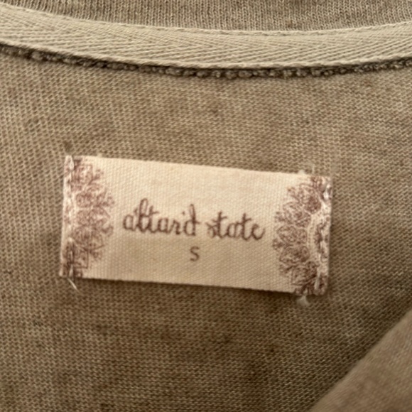 Altar’d State Top - Picture 2 of 4